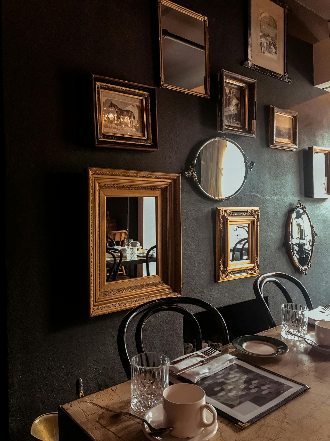 Een vleugje glamour in huis met art deco interieur